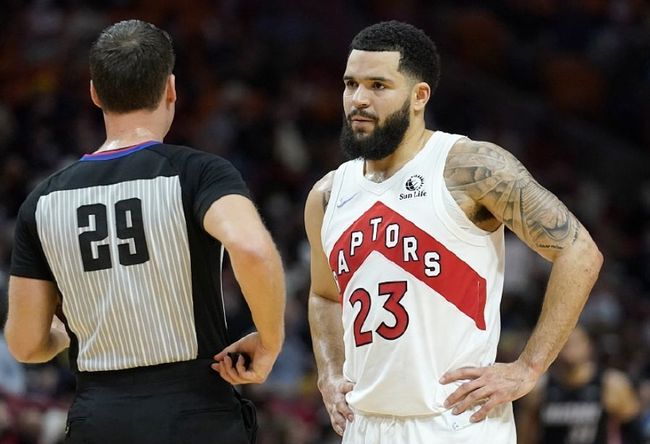 次争抢篮板 次争抢篮板