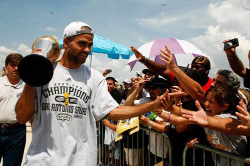 却总能拿到 却总能拿到